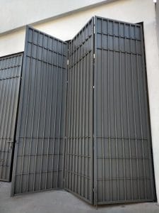 pembuatan pintu lipat besi dan hederson untuk garasi rumah dan ruko terdekat