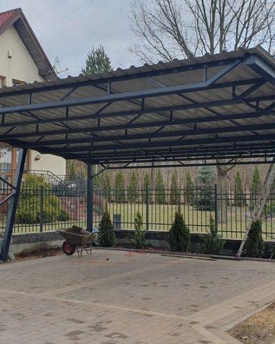 pemasangan kanopi untuk garasi