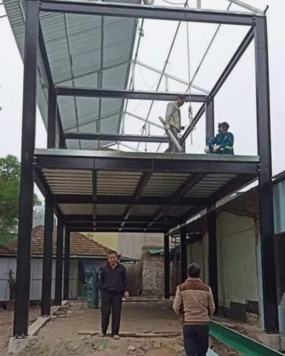 Pembuatan Struktur mezzanine baja berat untuk perluasan ruang pabrik dan ruko